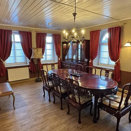 Apartmán Hill Valley 1 *